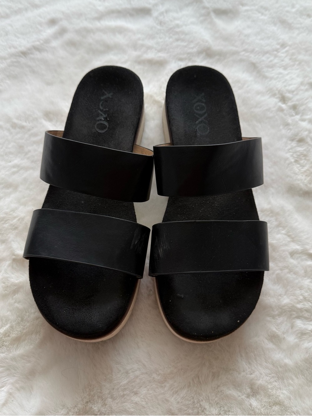 Xoxo sandals